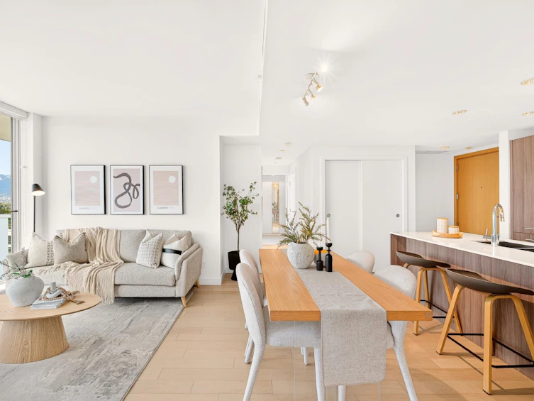 1105-4638 Gladstone Street, Vancouver, BC, V5N 0G5 - 2
