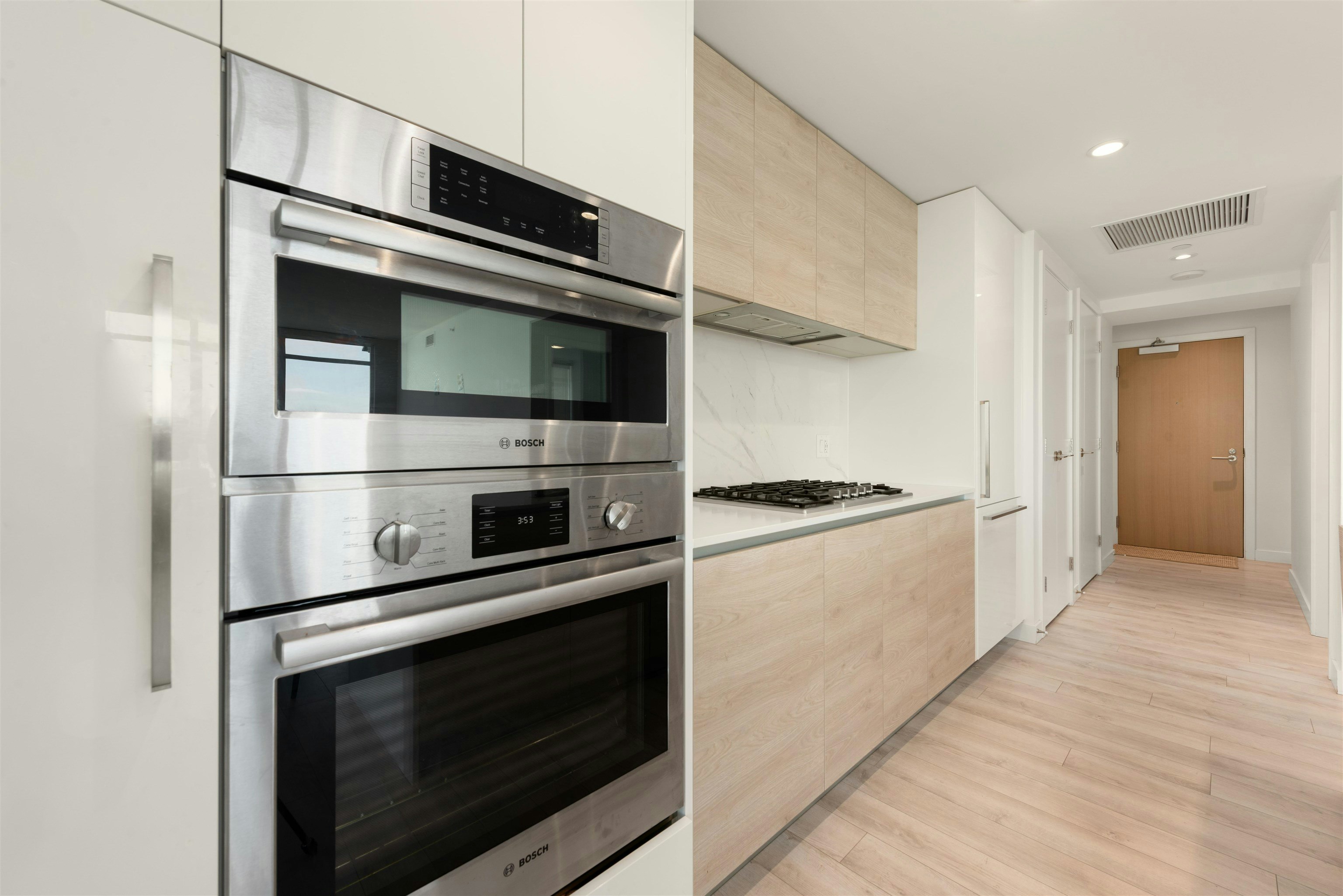 1808-2085 Skyline Crescent, Burnaby, BC, V5C 0M6 - 8
