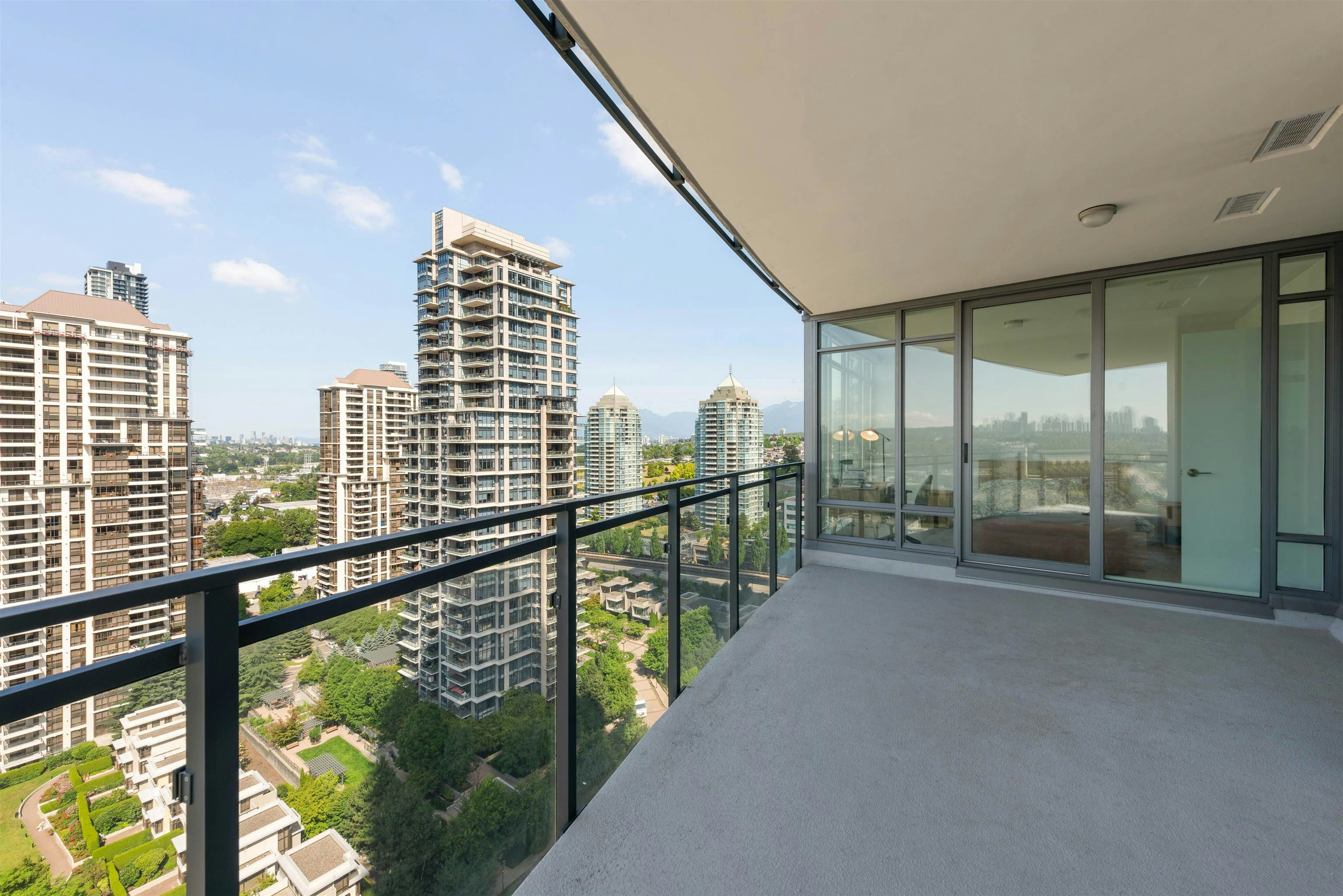 1808-2085 Skyline Crescent, Burnaby, BC, V5C 0M6 - 11