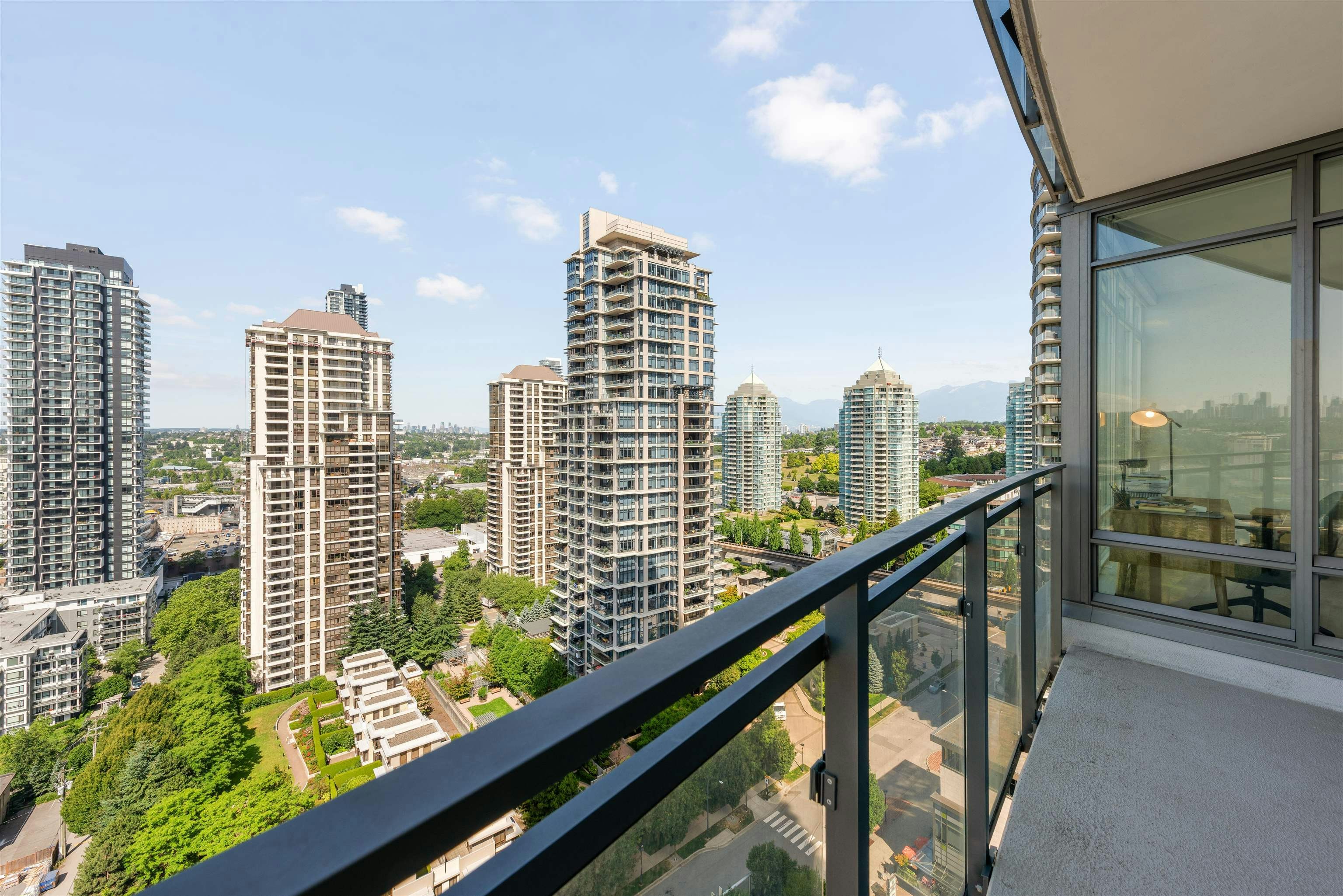 1808-2085 Skyline Crescent, Burnaby, BC, V5C 0M6 - 12