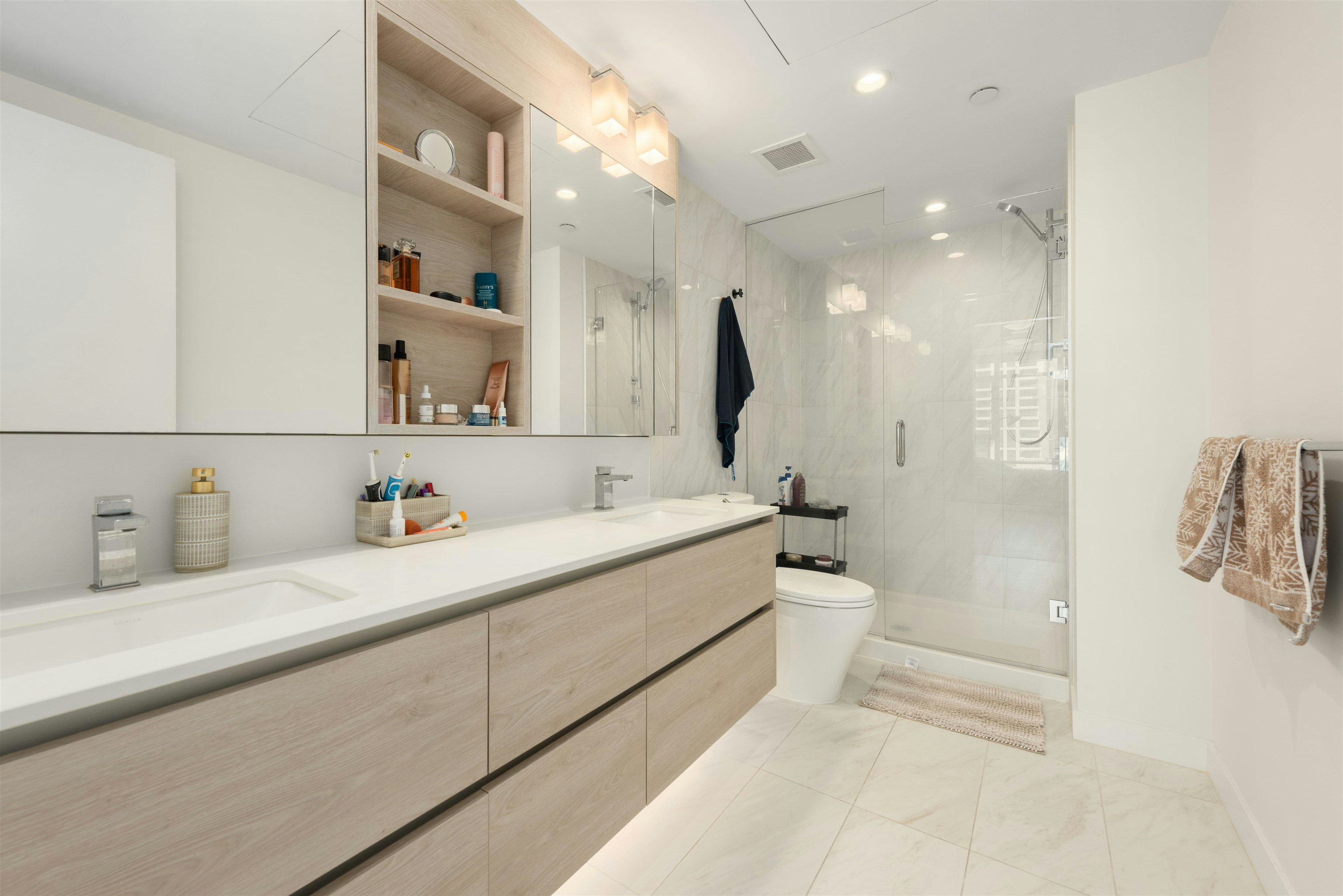 1808-2085 Skyline Crescent, Burnaby, BC, V5C 0M6 - 17