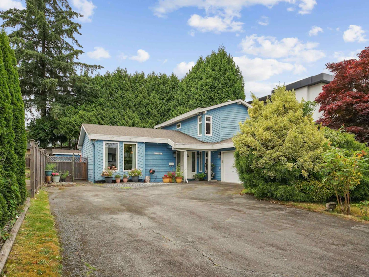 12737 Drummond Place, Surrey, BC, V3V 6G4