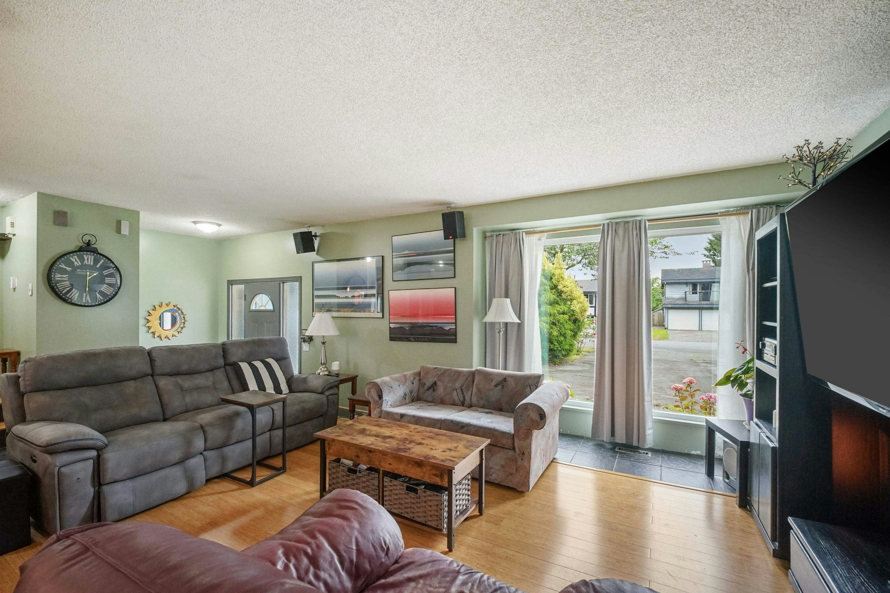 12737 Drummond Place, Surrey, BC, V3V 6G4 - 8