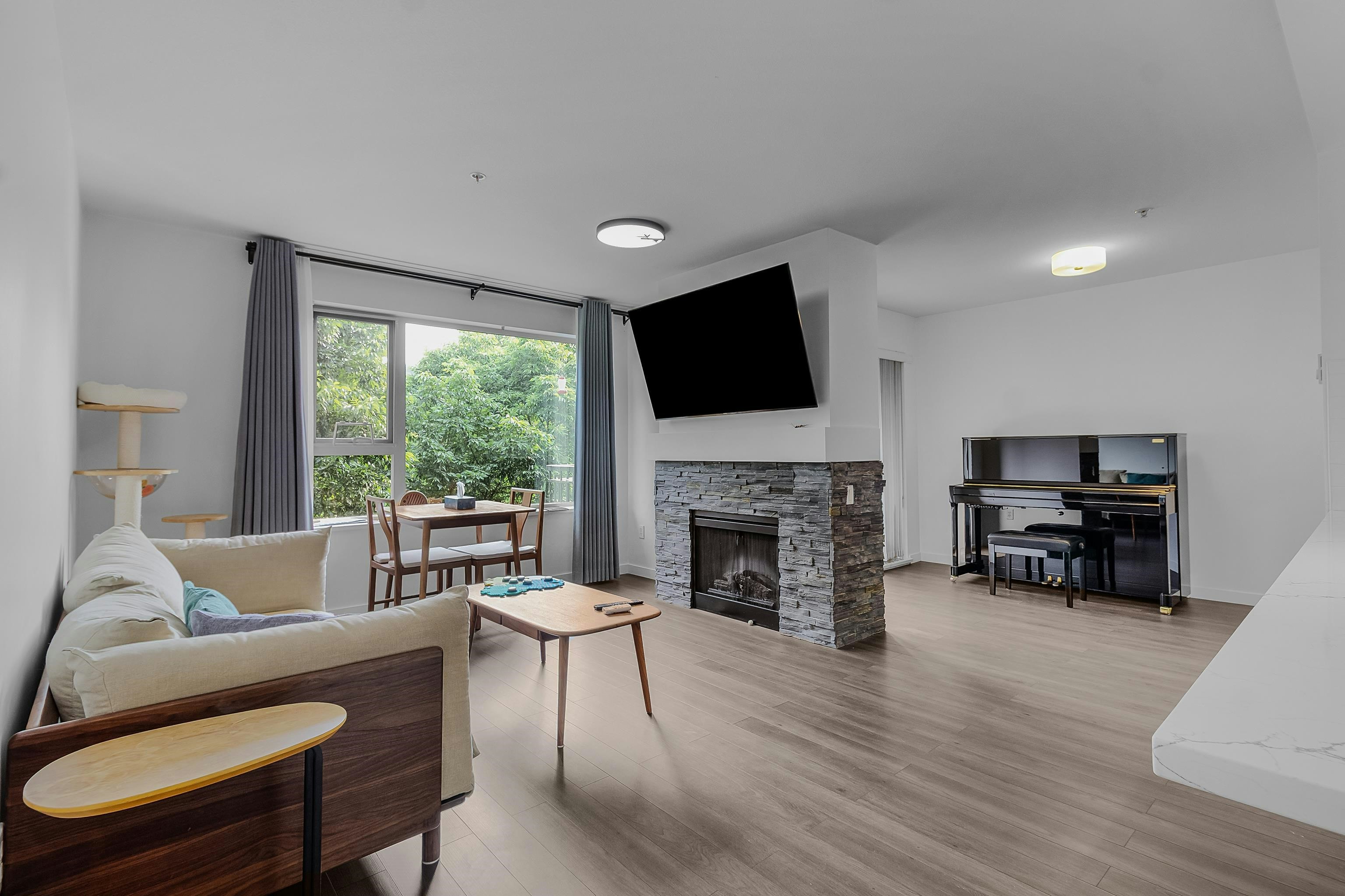 309-200 Klahanie Drive, Port Moody, BC, V3H 5K7
