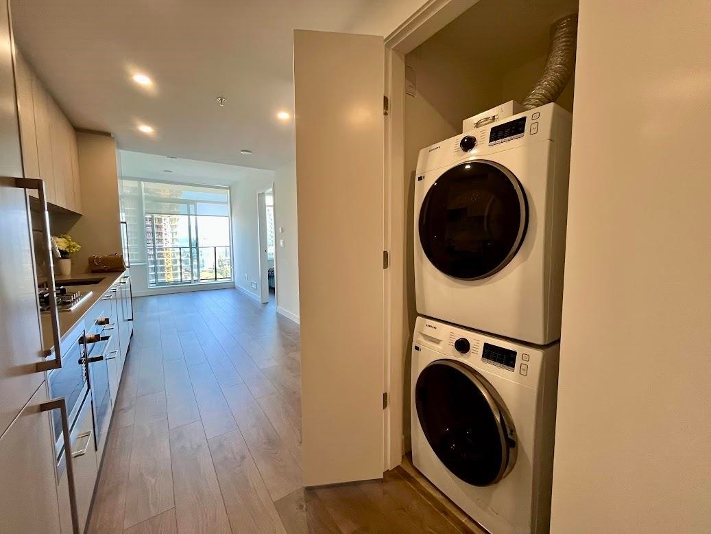 2008-6468 Willingdon Avenue, Burnaby, BC, V5H 0L3 - 10