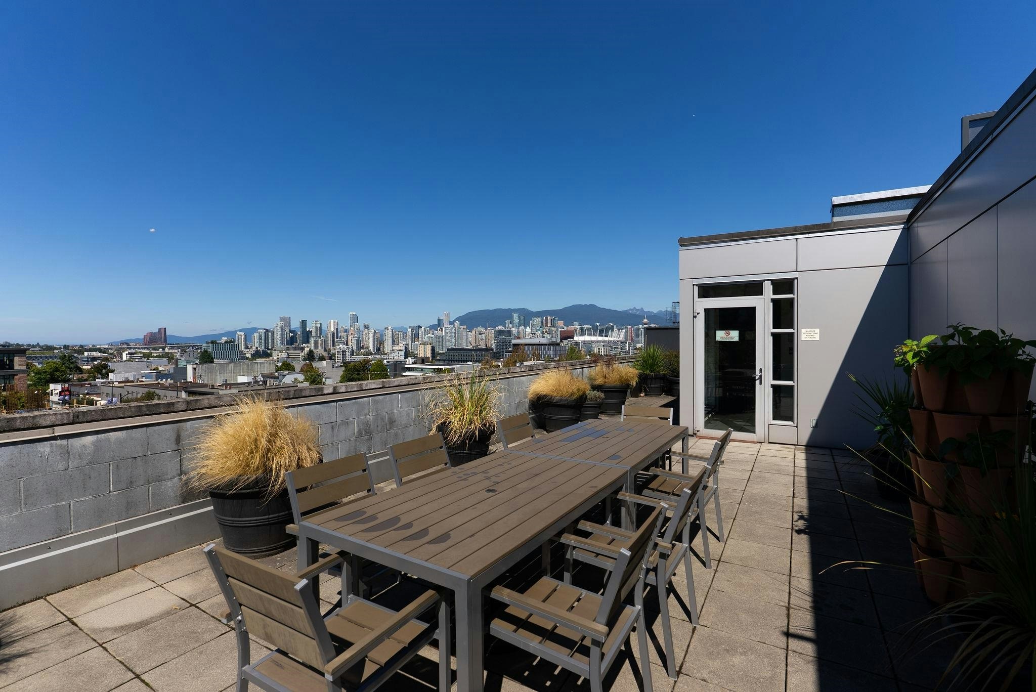 409-2511 Quebec Street, Vancouver, BC, V5T 0B6 - 2