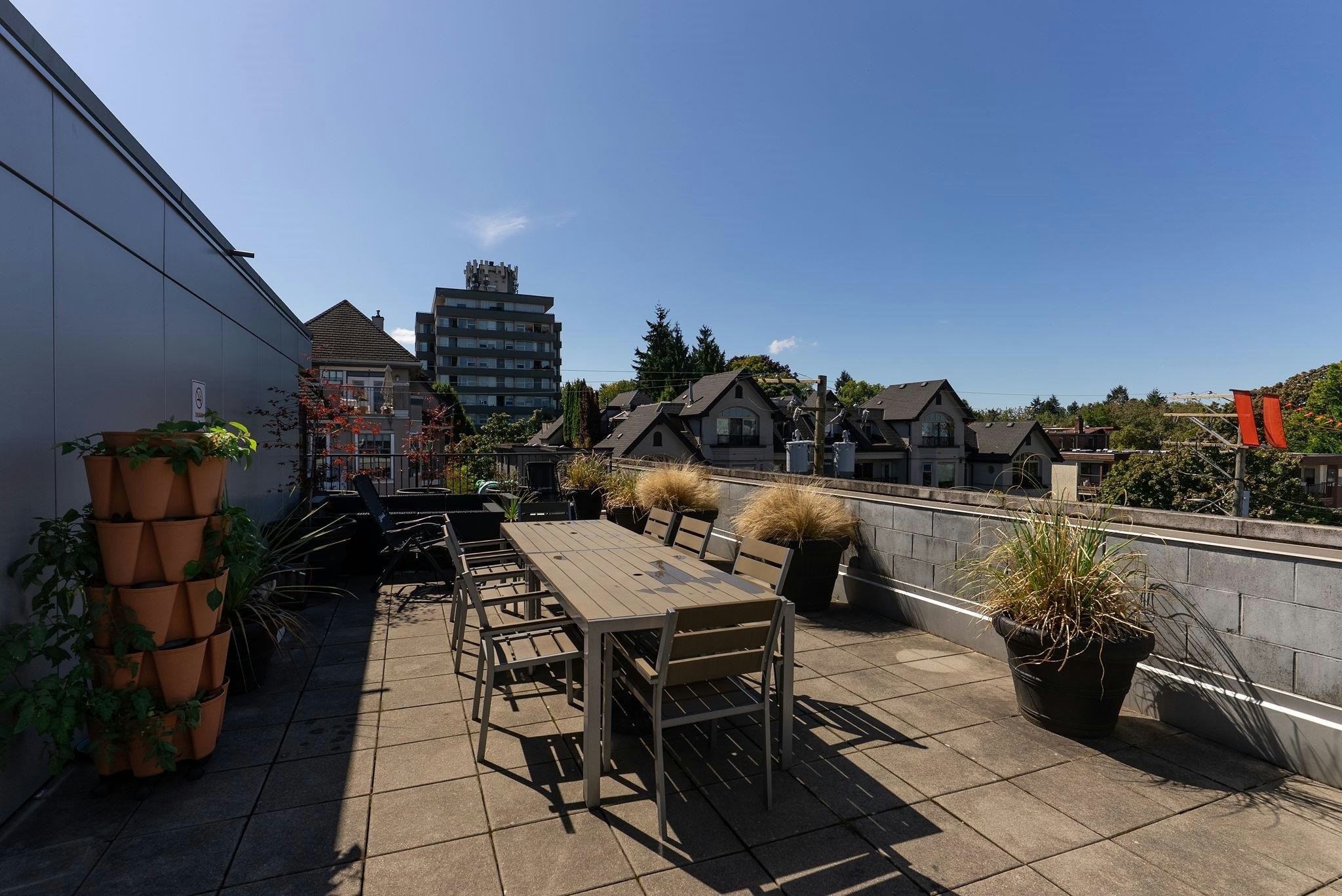 409-2511 Quebec Street, Vancouver, BC, V5T 0B6 - 3