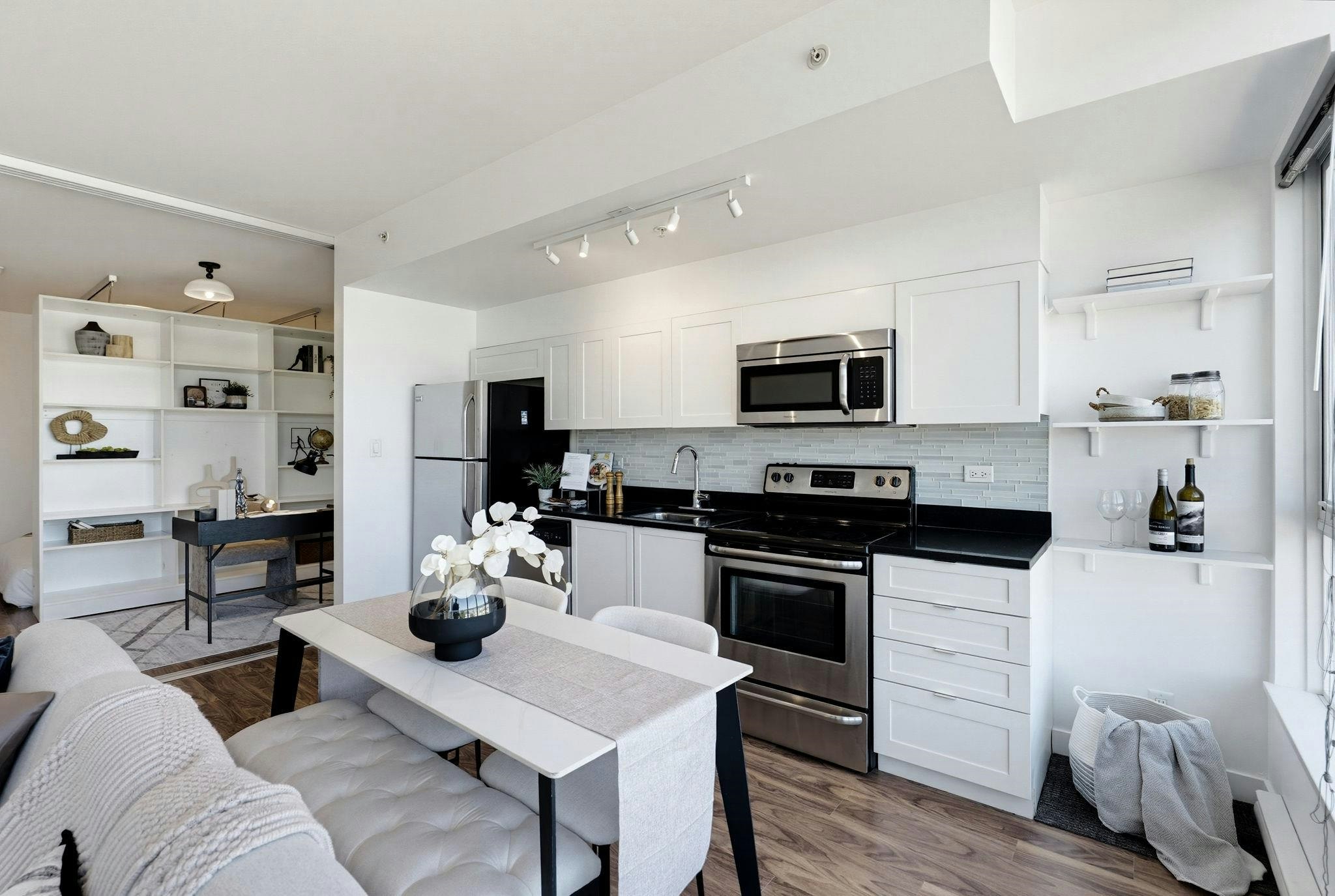 409-2511 Quebec Street, Vancouver, BC, V5T 0B6 - 8