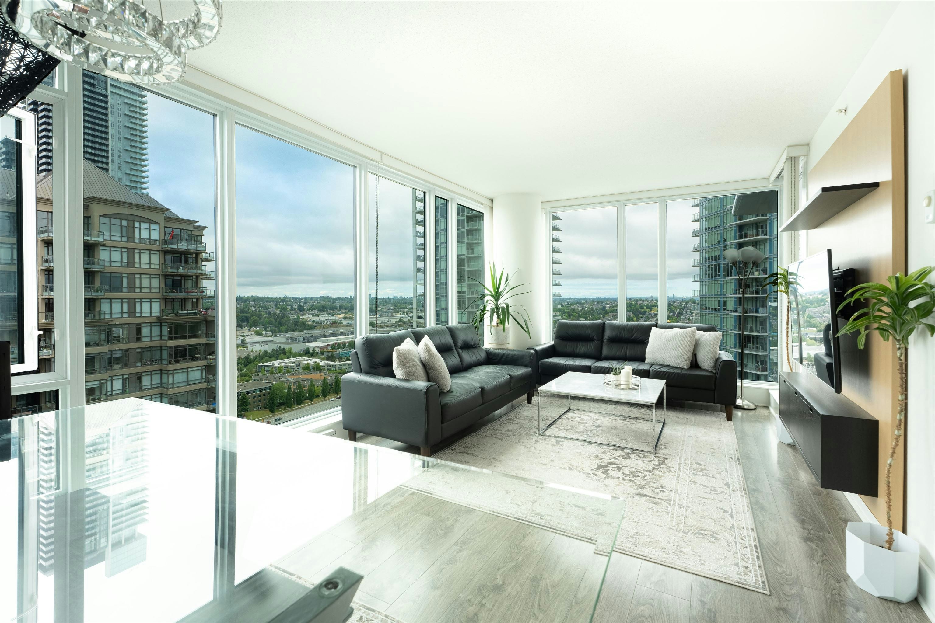 2607-4189 Halifax Street, Burnaby, BC, V5C 0H9