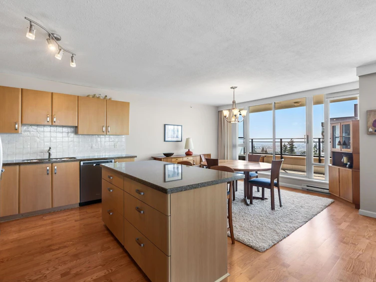 1602-720 Hamilton Street, New Westminster, BC, V3M 7A6 - 10