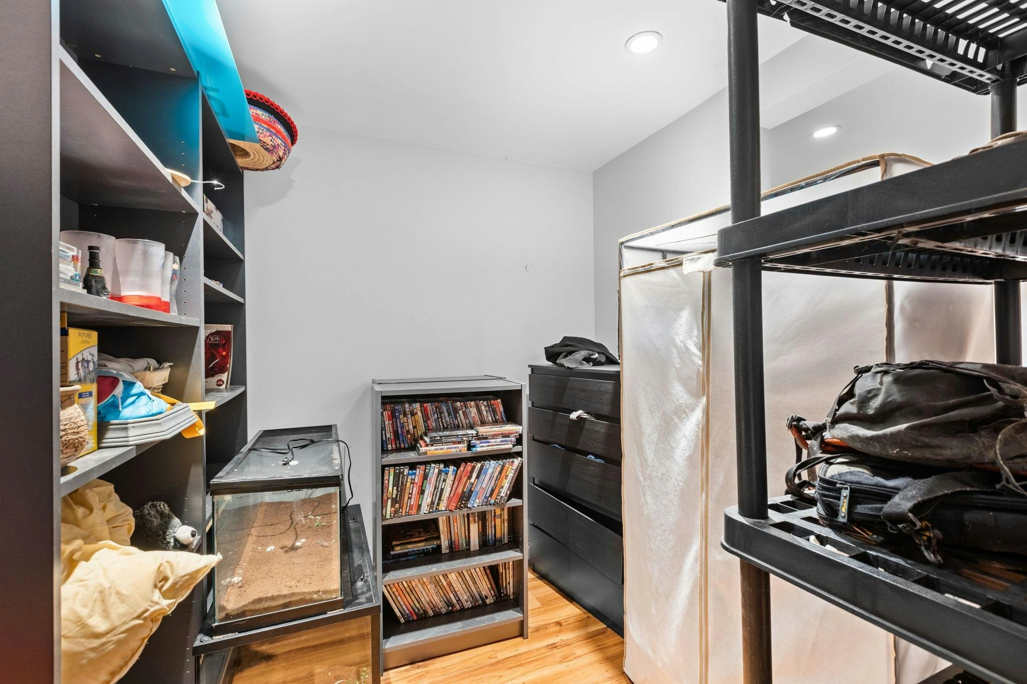 9010 Centaurus Circle, Burnaby, BC, V3J 1C2 - 35