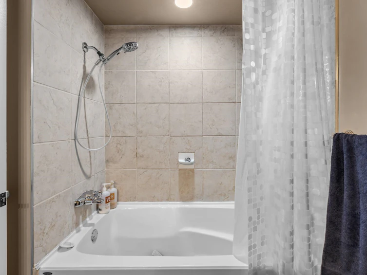 9010 Centaurus Circle, Burnaby, BC, V3J 1C2 - 31