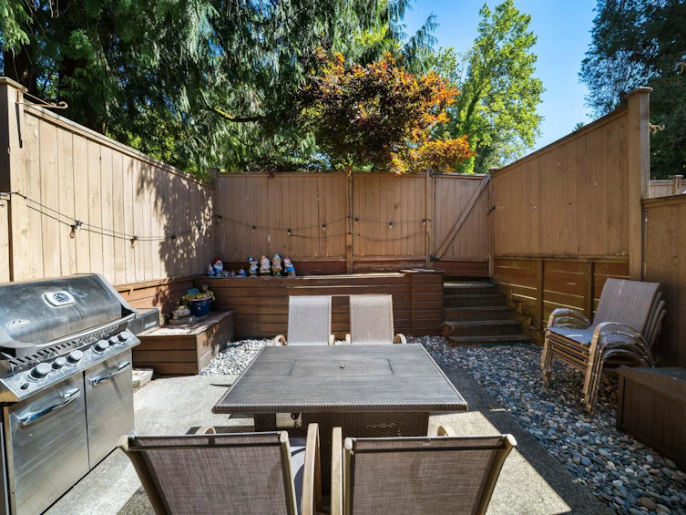9010 Centaurus Circle, Burnaby, BC, V3J 1C2 - 6