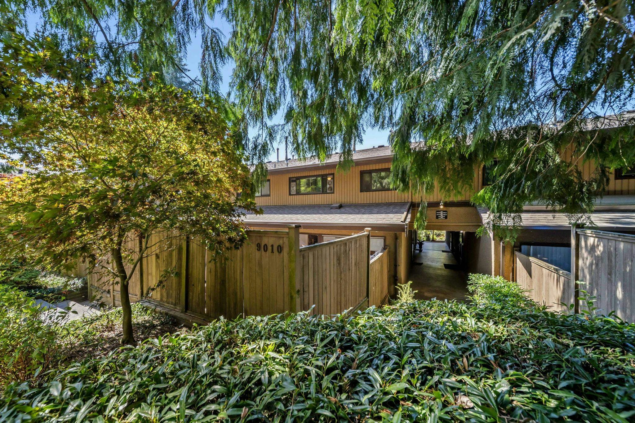 9010 Centaurus Circle, Burnaby, BC, V3J 1C2