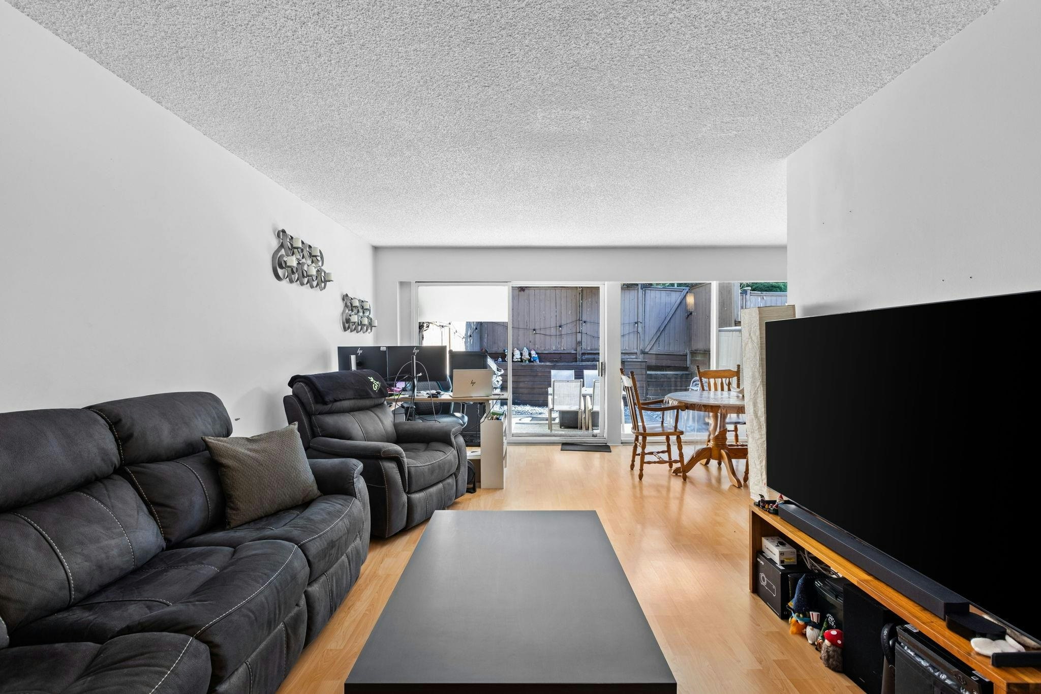 9010 Centaurus Circle, Burnaby, BC, V3J 1C2 - 14