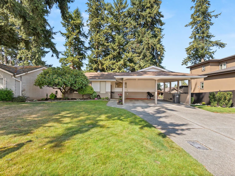 2177 Topaz Street, Abbotsford, BC, V2T 3W7 - 2