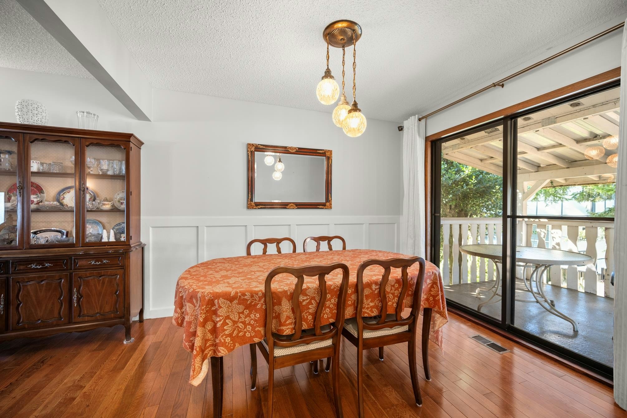 2177 Topaz Street, Abbotsford, BC, V2T 3W7 - 11
