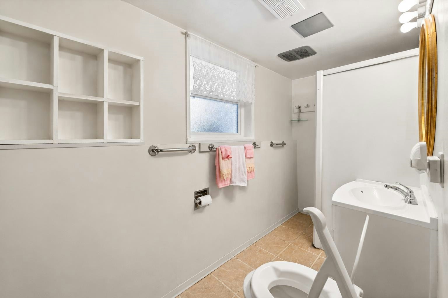 2177 Topaz Street, Abbotsford, BC, V2T 3W7 - 29