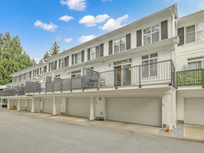 8-10433 158 Street - 2