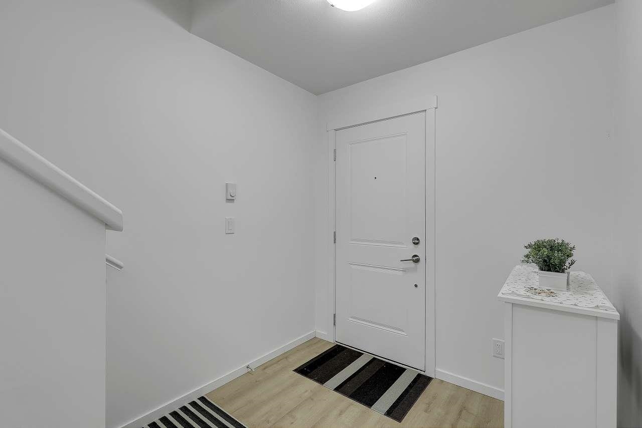 8-10433 158 Street, Surrey, BC, V4N 6S3 - 30