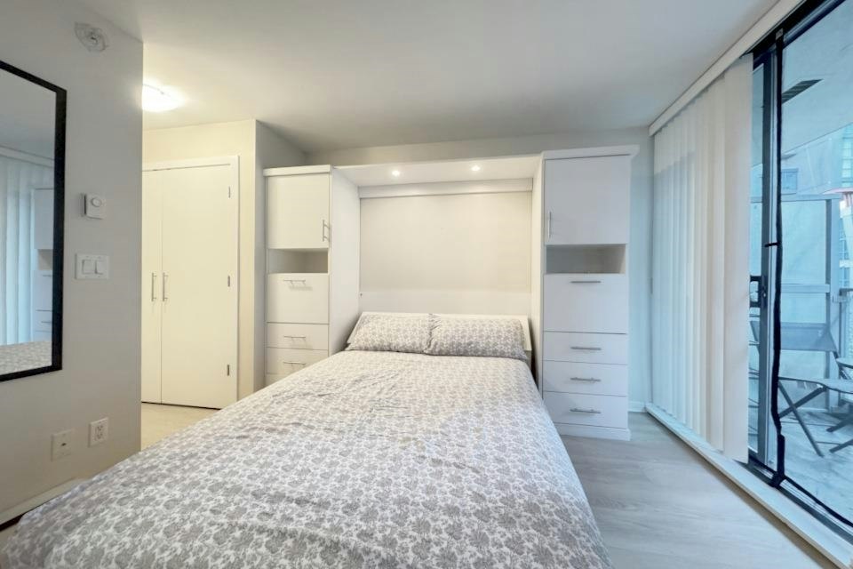 401-1225 Richards Street, Vancouver, BC, V6B 1E6 - 12