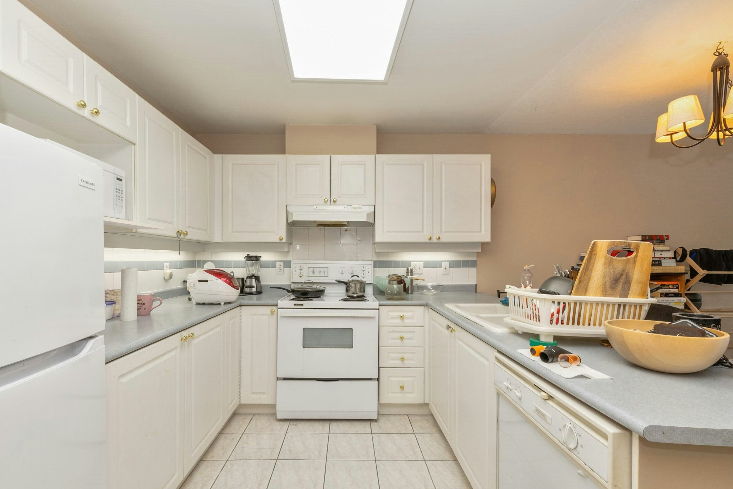 414-1591 Booth Avenue, Coquitlam, BC, V3K 1B7 - 10