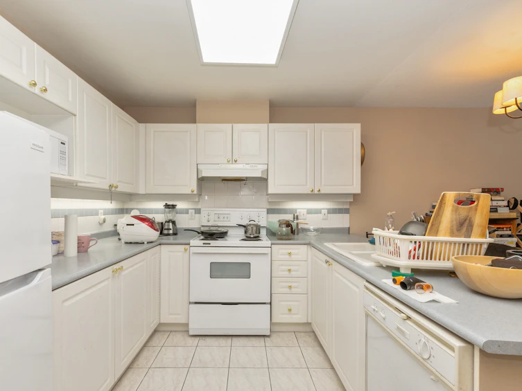 414-1591 Booth Avenue, Coquitlam, BC, V3K 1B7 - 10