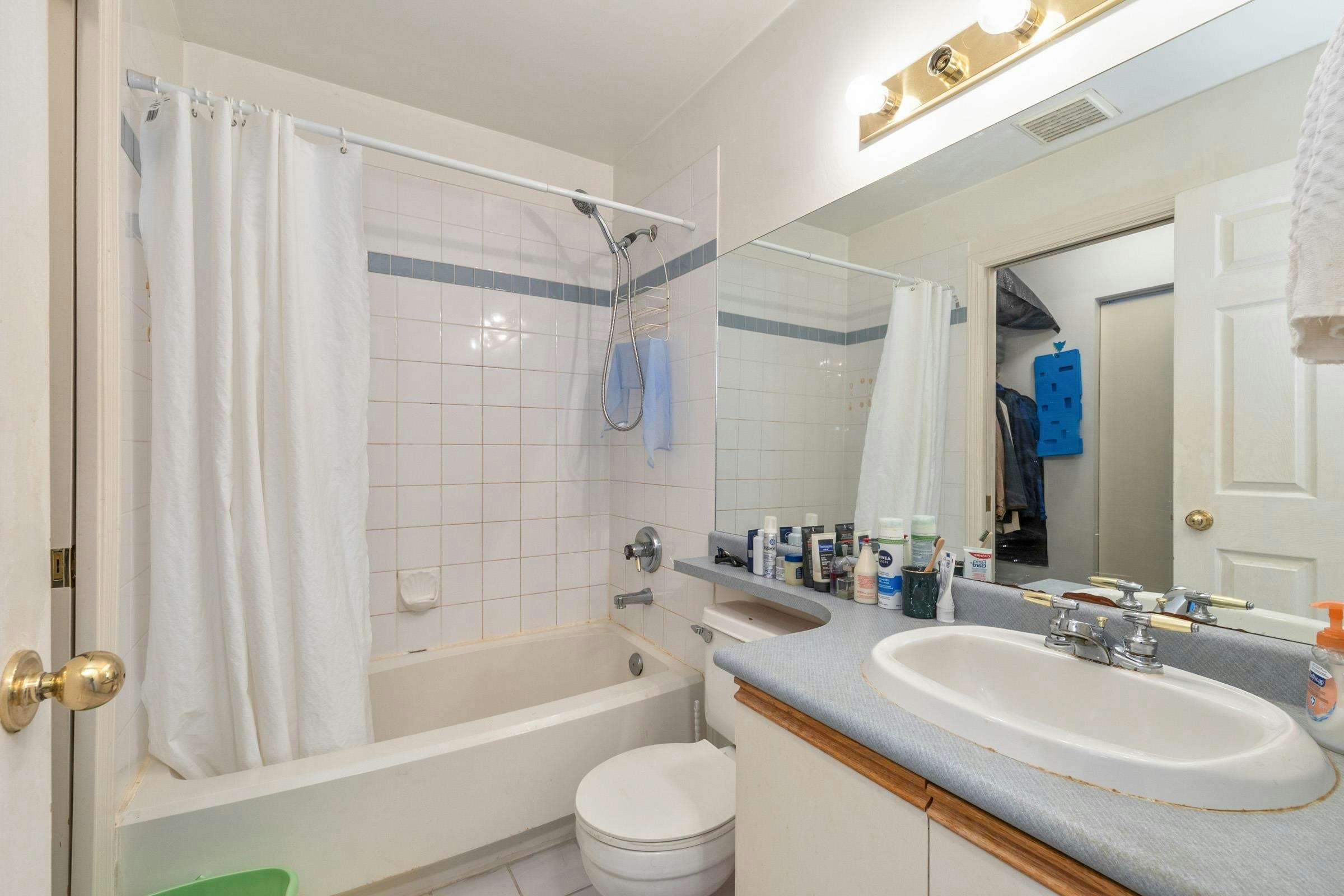 414-1591 Booth Avenue, Coquitlam, BC, V3K 1B7 - 14