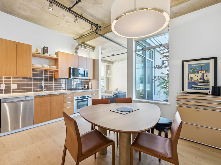 604-495 W 6th Avenue, Vancouver, BC, V5Y 1L3 - 4