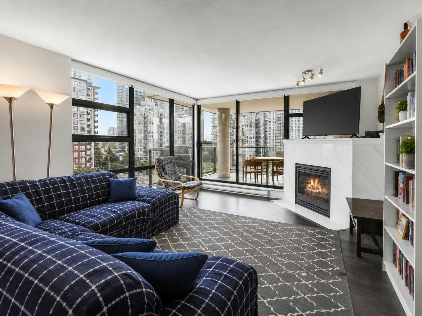 601-98 Tenth Street, New Westminster, BC, V3M 6L8 - 8