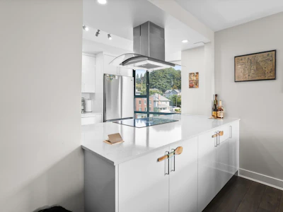 601-98 Tenth Street - 4