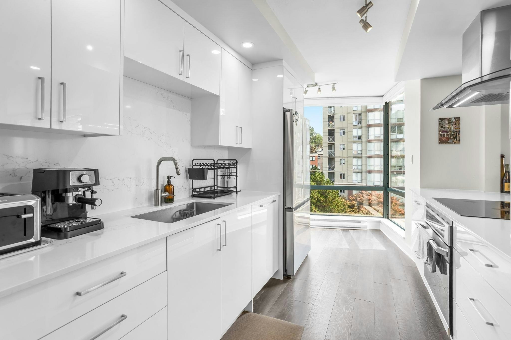 601-98 Tenth Street - 3