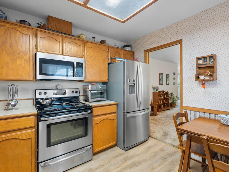 23410 Nightingale Avenue, Maple Ridge, BC, V2X 9C8 - 12