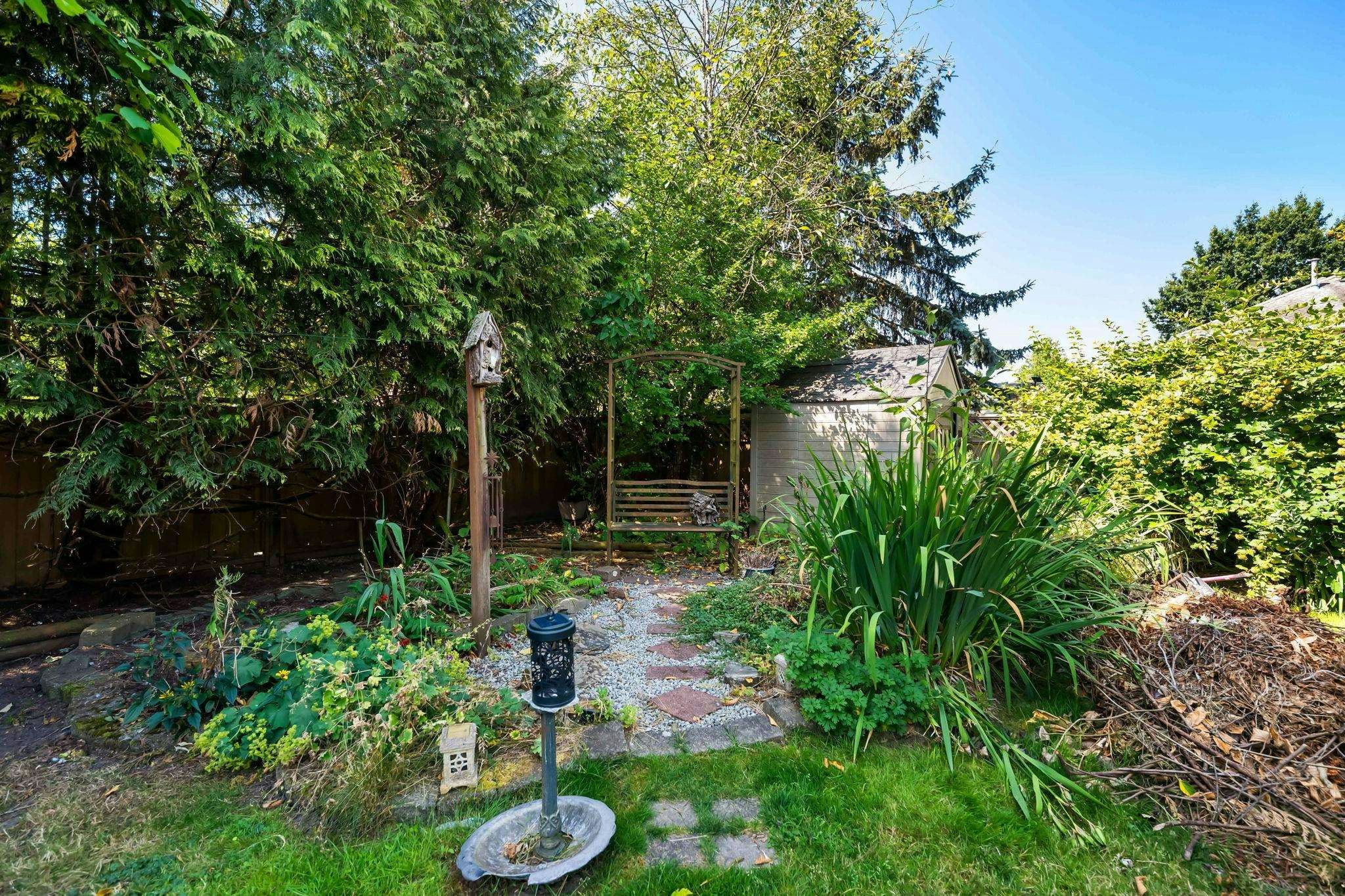 23410 Nightingale Avenue, Maple Ridge, BC, V2X 9C8 - 24
