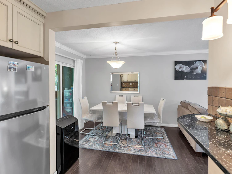 35224 Mckee Road, Abbotsford, BC, V2S 6K6 - 9