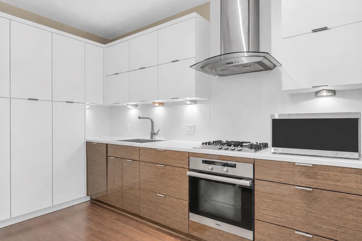 216-1777 W 7th Avenue, Vancouver, BC, V6J 0E5 - 2