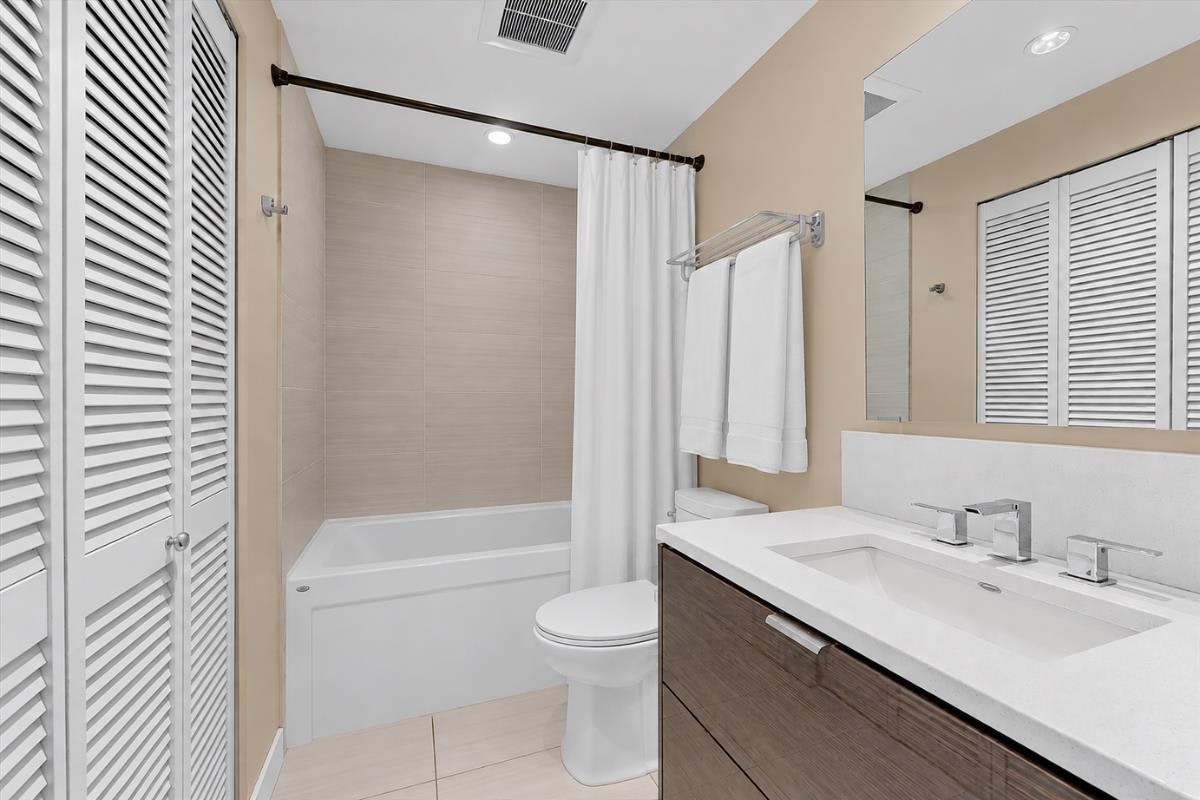 216-1777 W 7th Avenue, Vancouver, BC, V6J 0E5 - 12