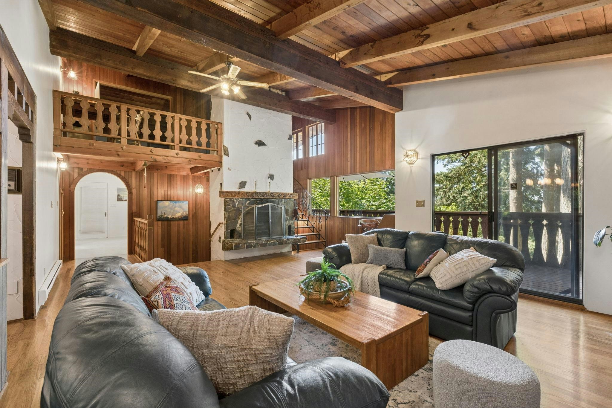 295 Bayview Road, West Vancouver, BC, V0N 2E0