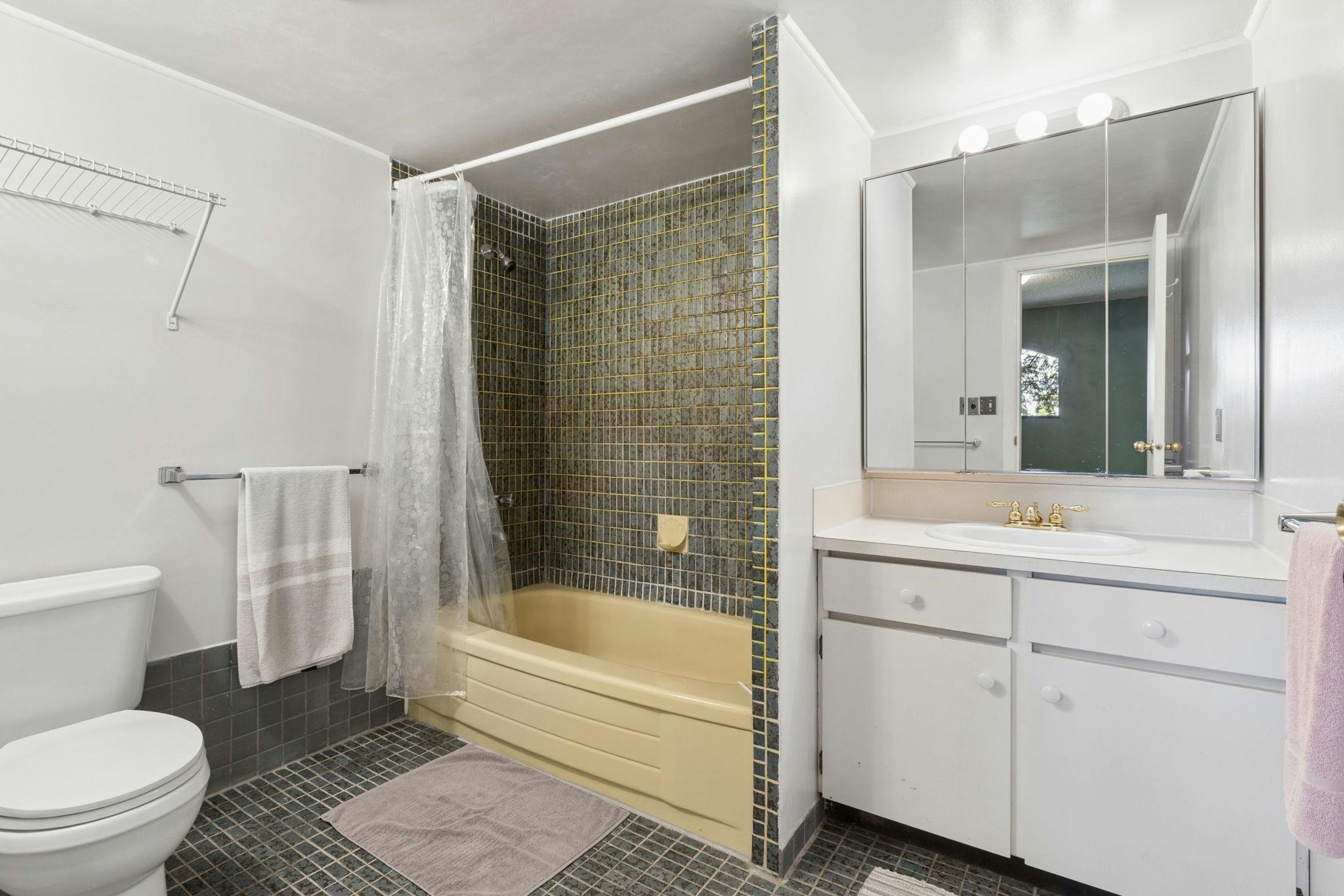 295 Bayview Road, West Vancouver, BC, V0N 2E0 - 36