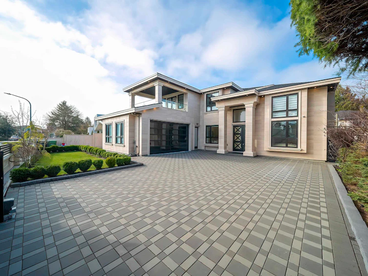 10471 Seahaven Drive, Richmond, BC, V7A 4C7 - 2