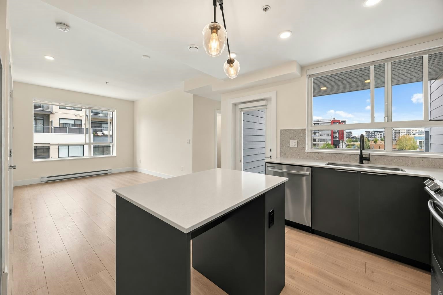 401-7920 206 Street, Langley, BC, V2Y 3X1 - 8