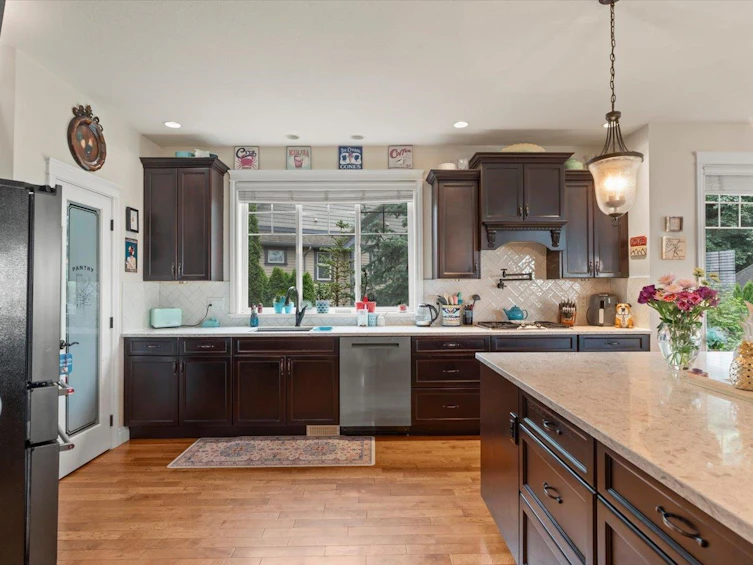 8497 Bradshaw Place, Chilliwack, BC, V4Z 0A7 - 8
