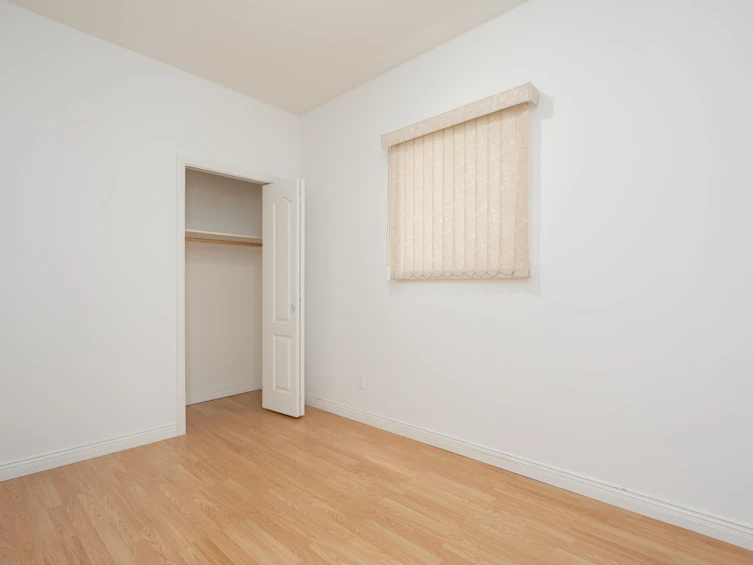 2170 E 28th Avenue, Vancouver, BC, V5N 2X9 - 29