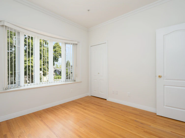 2170 E 28th Avenue, Vancouver, BC, V5N 2X9 - 11