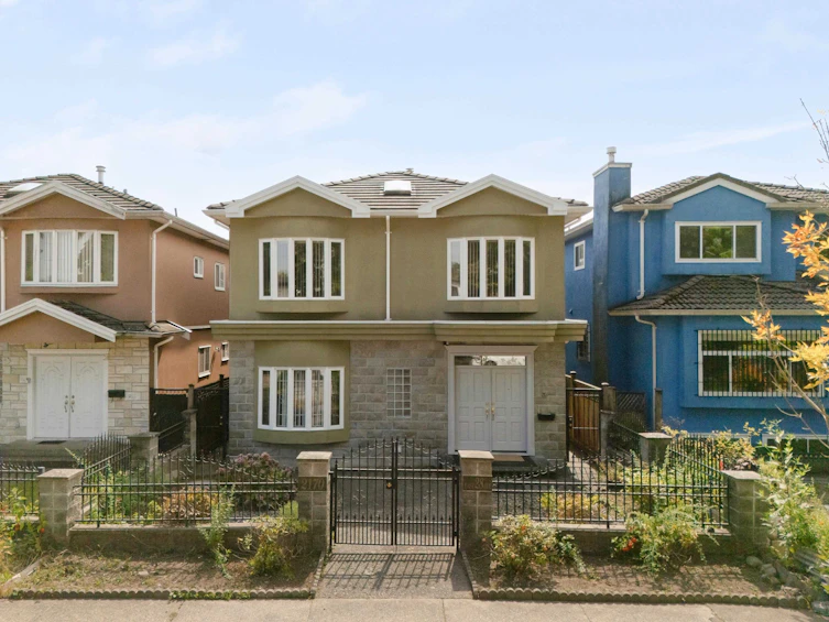 2170 E 28th Avenue, Vancouver, BC, V5N 2X9