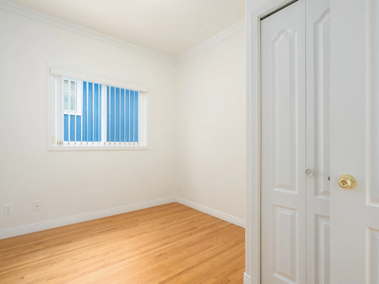 2170 E 28th Avenue, Vancouver, BC, V5N 2X9 - 20