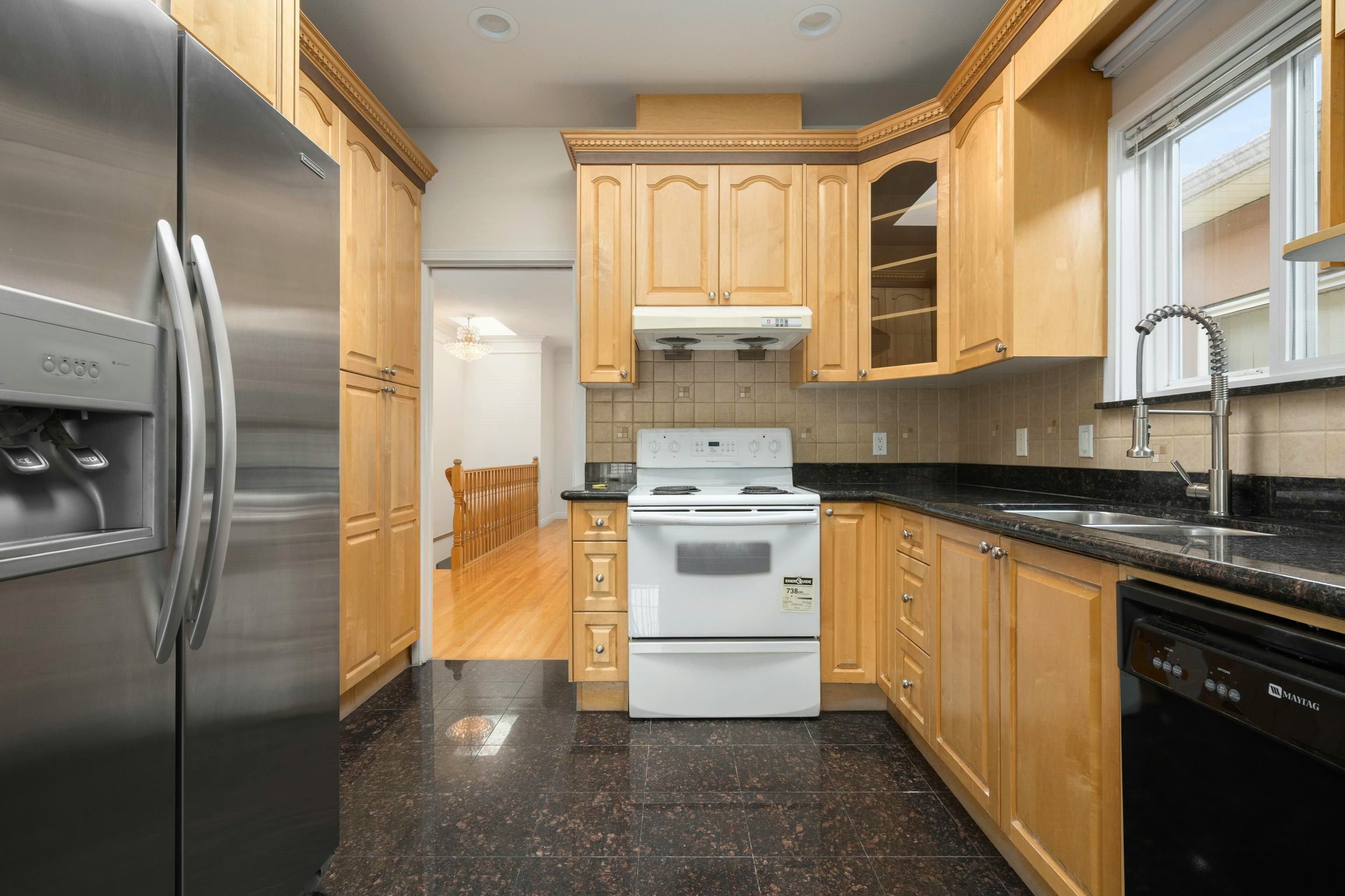 2170 E 28th Avenue, Vancouver, BC, V5N 2X9 - 6
