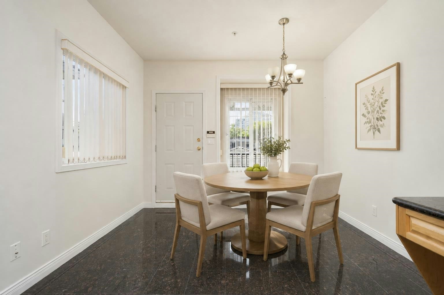 2170 E 28th Avenue, Vancouver, BC, V5N 2X9 - 8