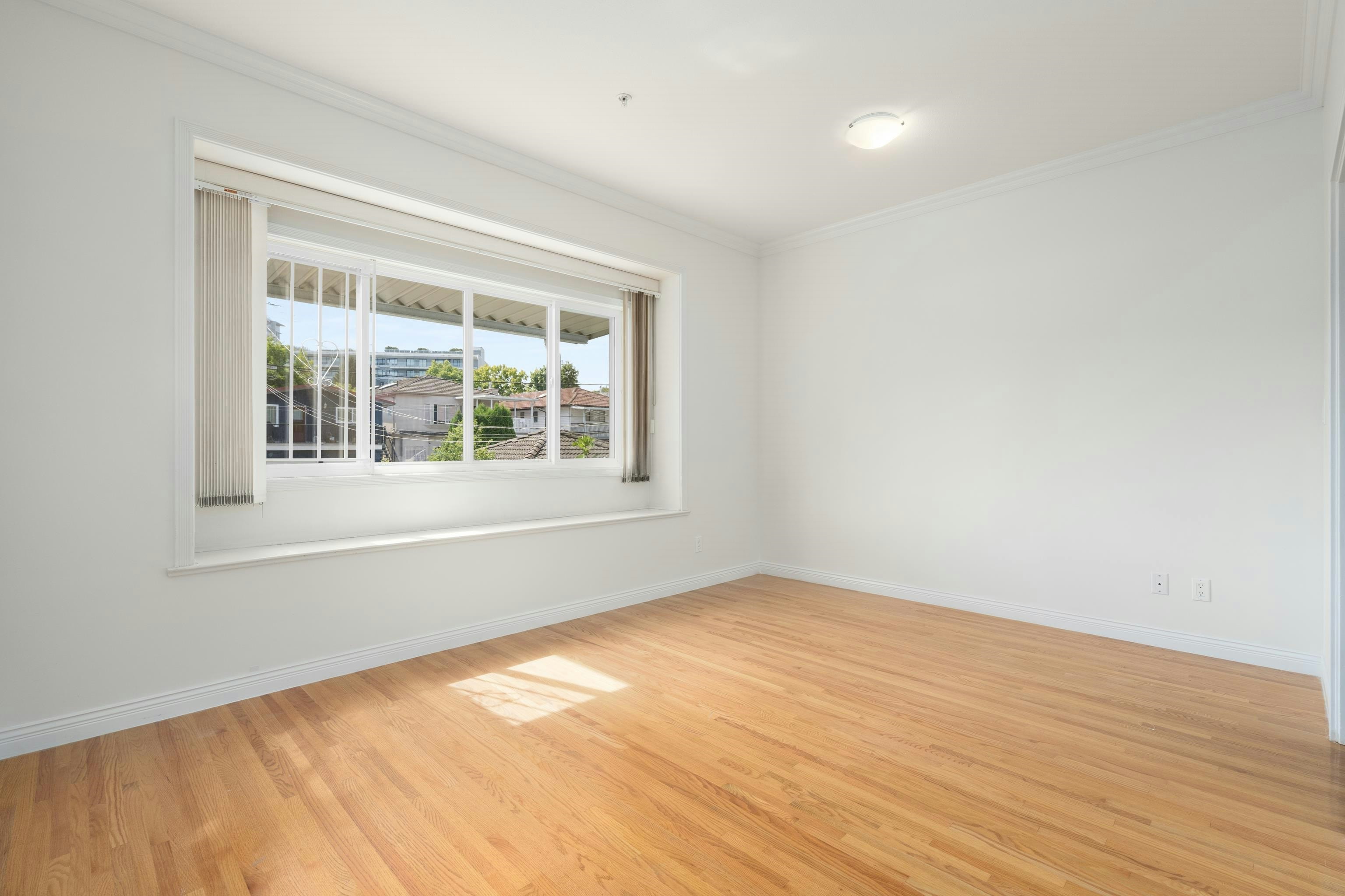 2170 E 28th Avenue, Vancouver, BC, V5N 2X9 - 15