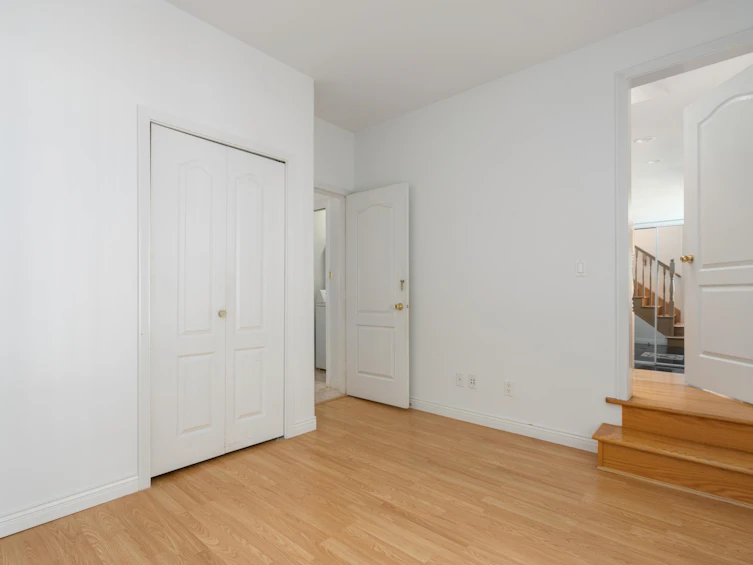 2170 E 28th Avenue, Vancouver, BC, V5N 2X9 - 27